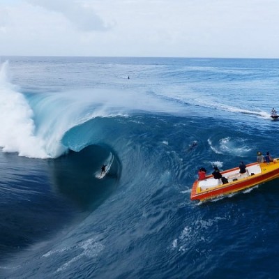 These Hawaiian Surf Photographers might have shot the most extraordinary Drone footage ever