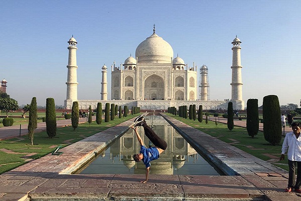 Taj_Travelblogger