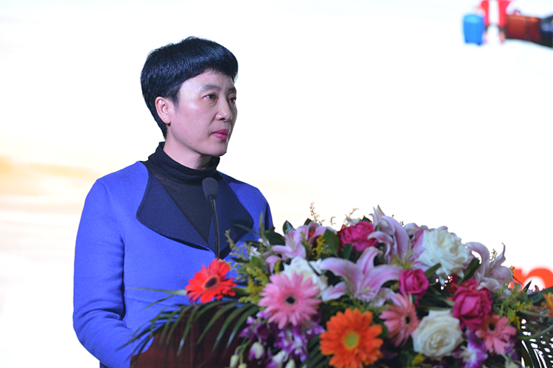 Director-General of Chengdu Municipal Tourism Administration, Ms Duoyang Namu, addresses the audience during the Opening Ceremony