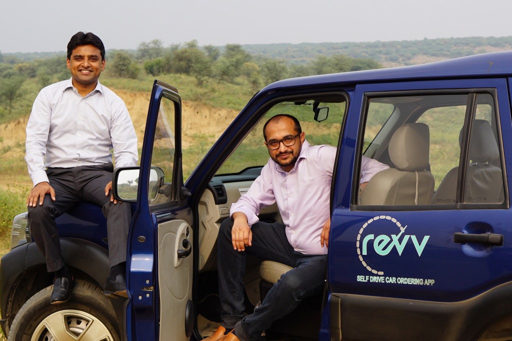 (L-R) Karan Jain, Co-founder & COO, Anupam Agarwal, Co-founder & CEO, Revv (1)