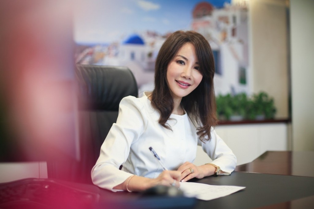 Ctrip CEO Jane Sun