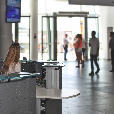 Should hotels get rid of the front desk?