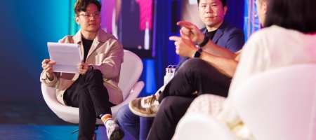 WiT Singapore 2026: eight travel startups from 17 Barcelona finalists